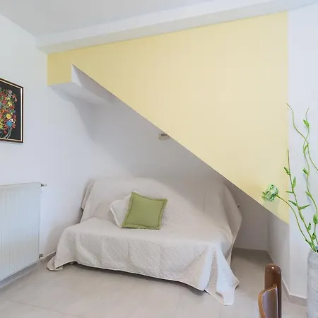 Gracijela Apartment *